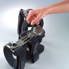 Medi Orthopaedics M.4s OA