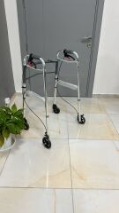 KRAUSTMAN Tekerlekli 4 frenli Tekerlekli Walker Yürüteç Hasta  Yürüteci