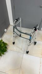 KRAUSTMAN Tekerlekli 4 frenli Tekerlekli Walker Yürüteç Hasta  Yürüteci